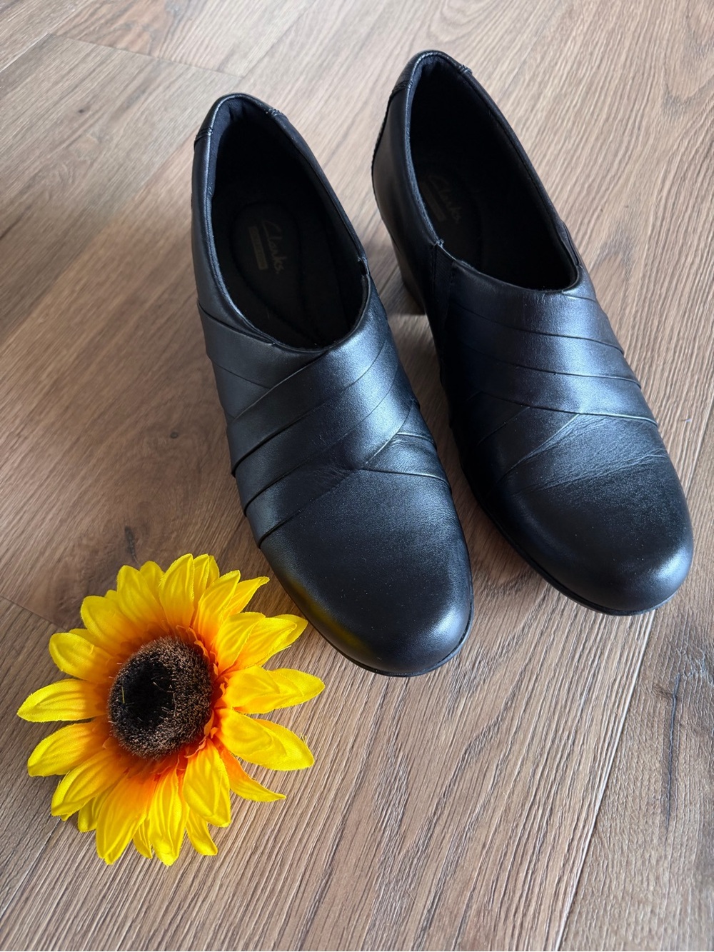 Clarks Women's Slip-On Comfort Shoes